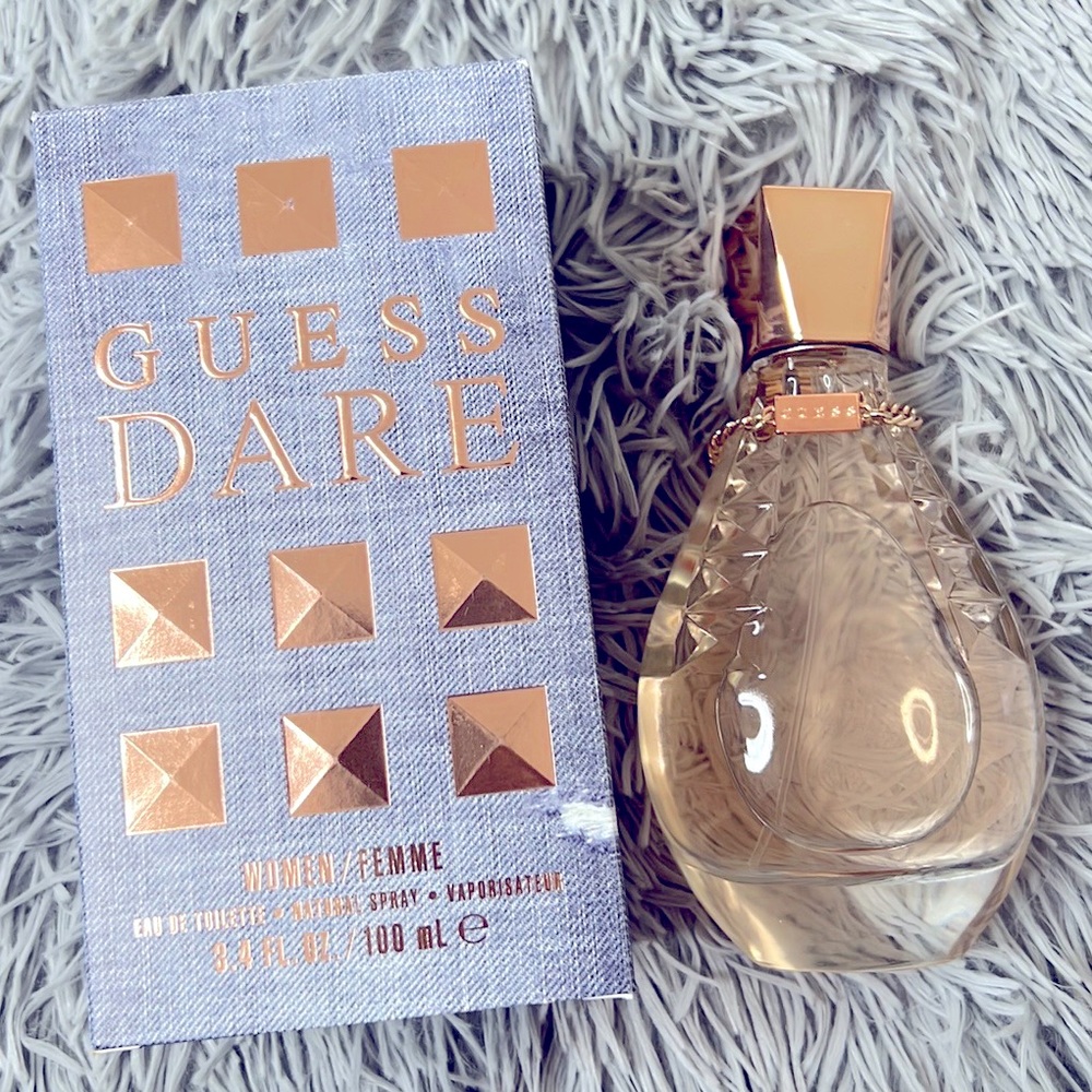 GUESS DARE PERFUME💙💛